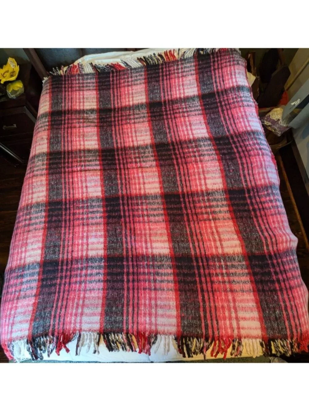 Vtg Twin Sized Plaid Woven Yoga Blanket Throw Reversible Fringe Red Black 59x79